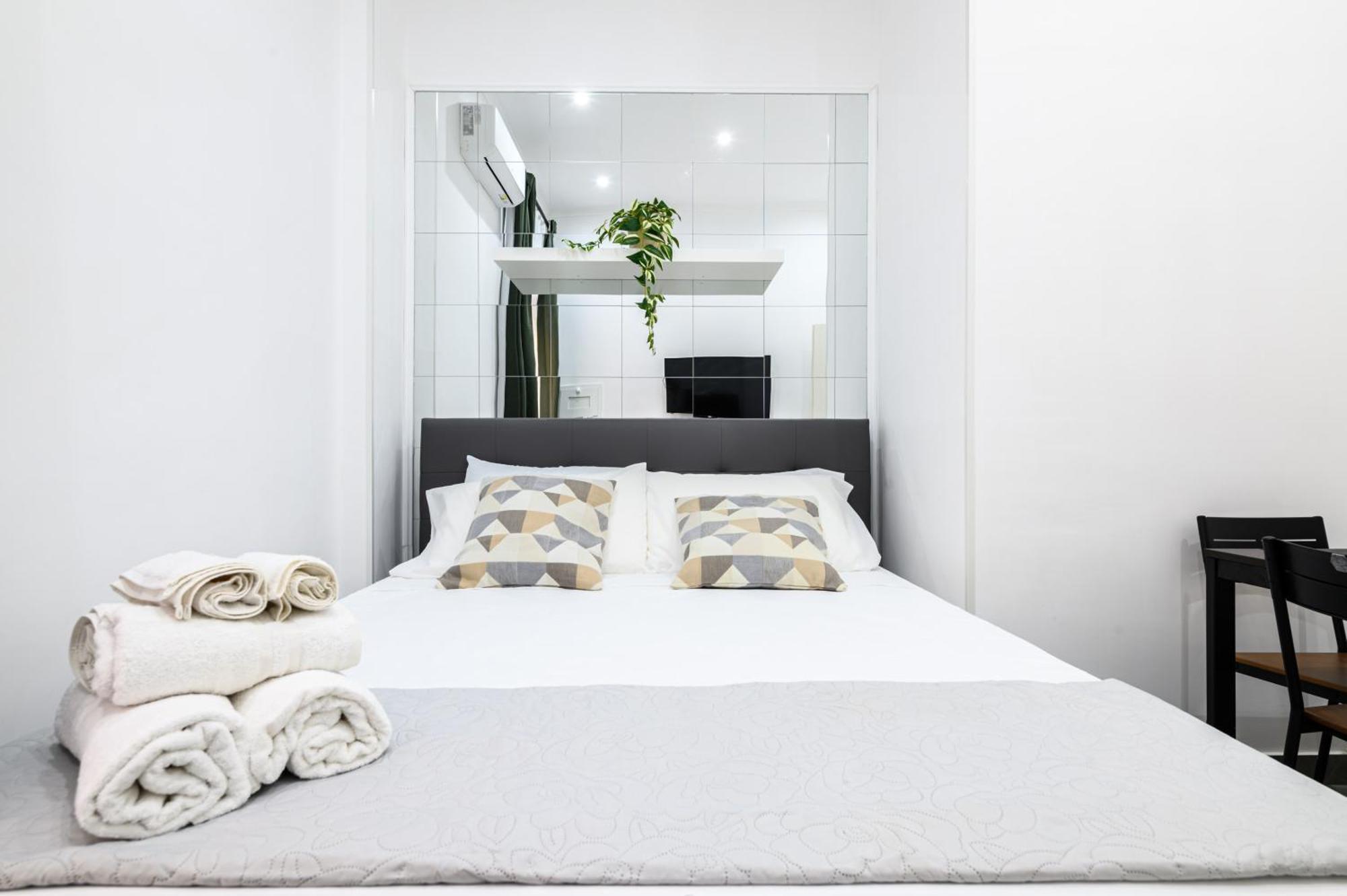 Giordano Suite Center Neapol Zewnętrze zdjęcie