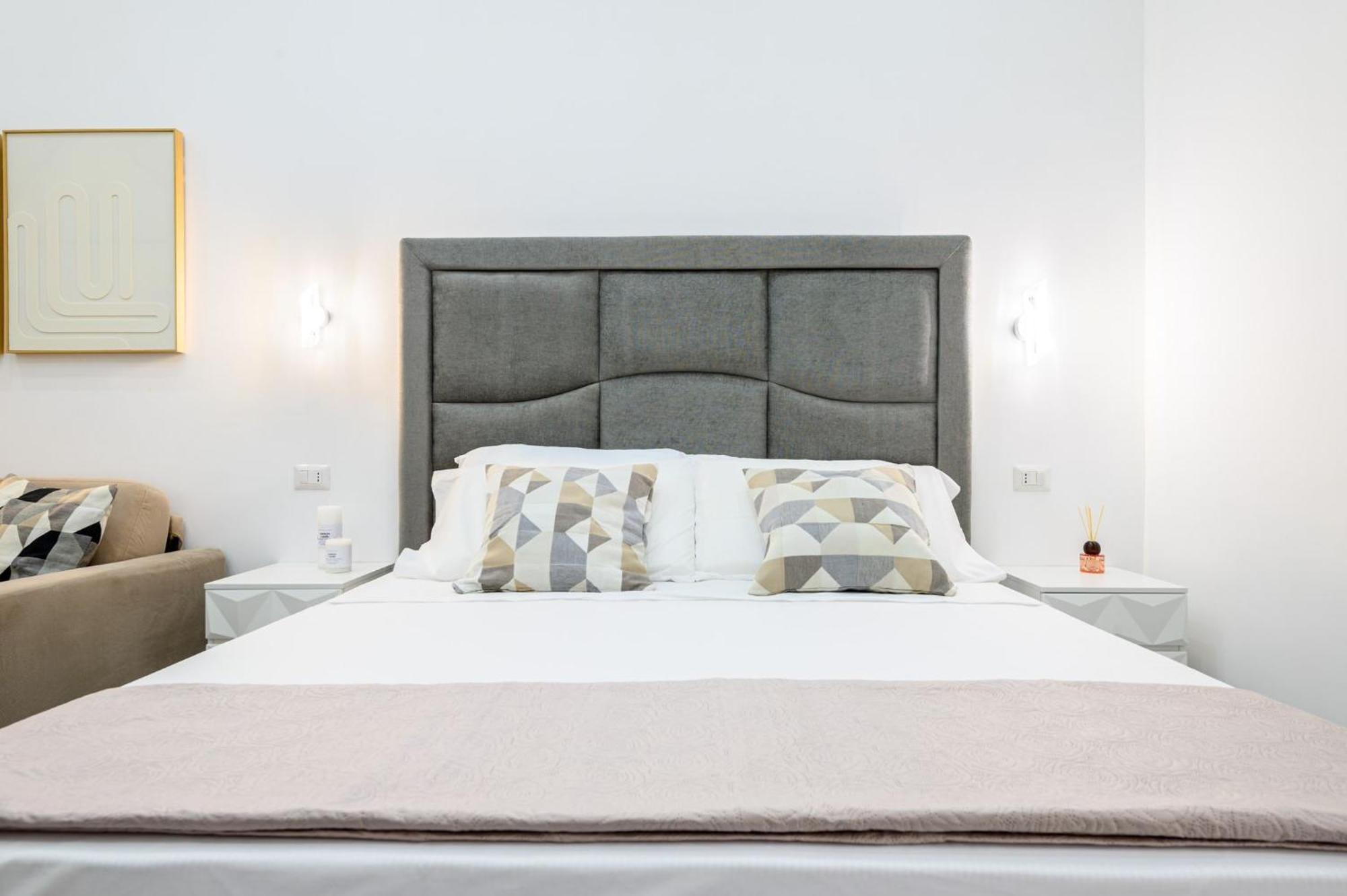 Giordano Suite Center Neapol Zewnętrze zdjęcie