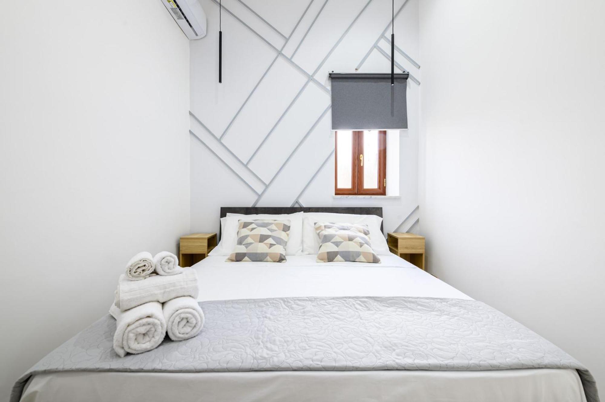 Giordano Suite Center Neapol Zewnętrze zdjęcie