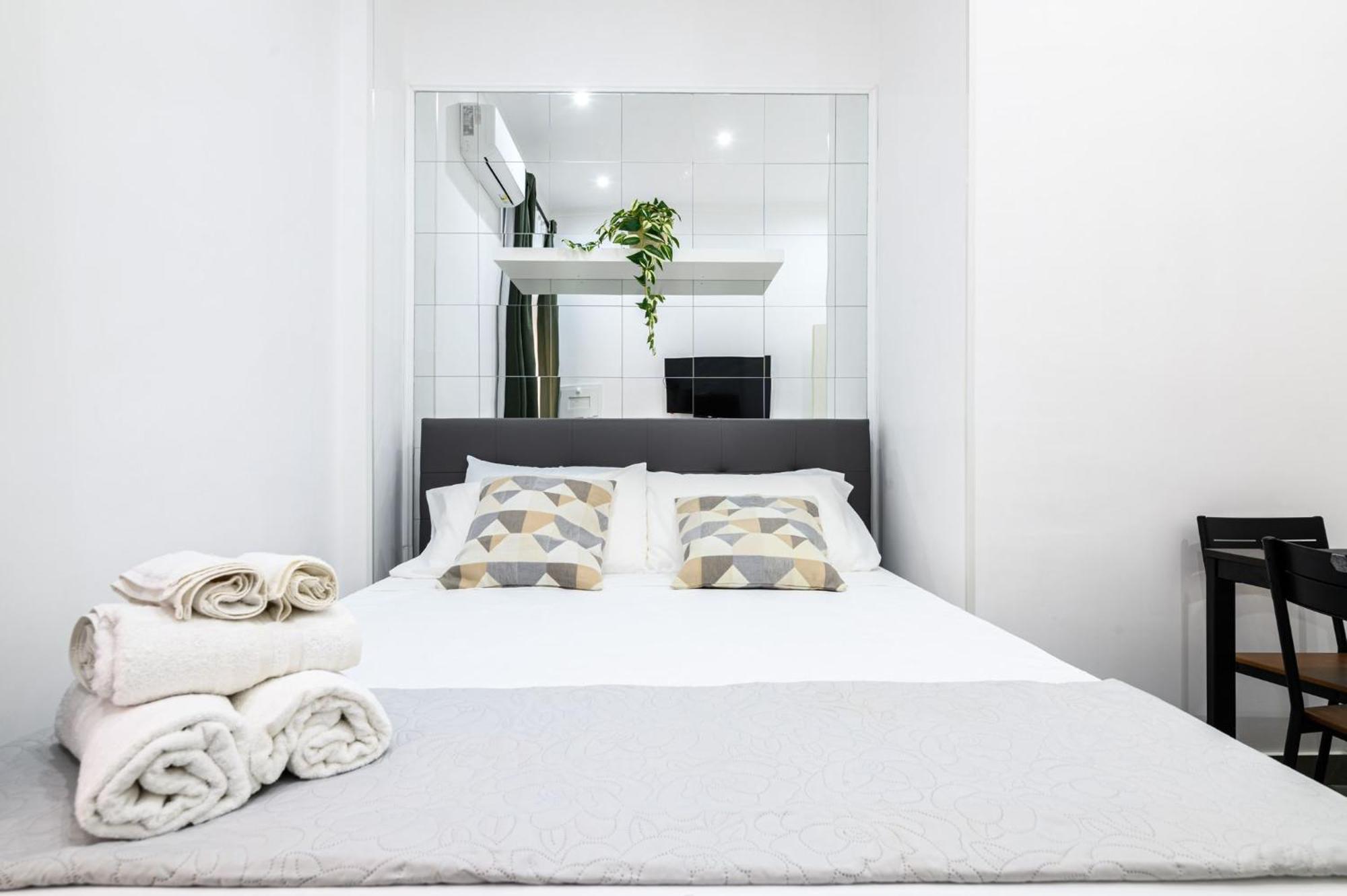 Giordano Suite Center Neapol Zewnętrze zdjęcie